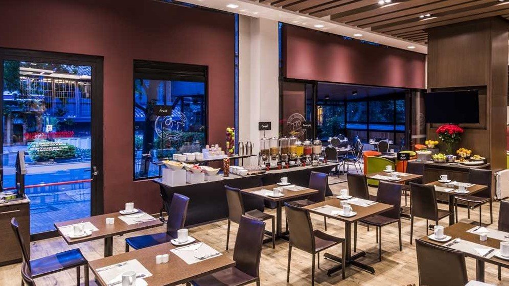 Hotel hilton for the say